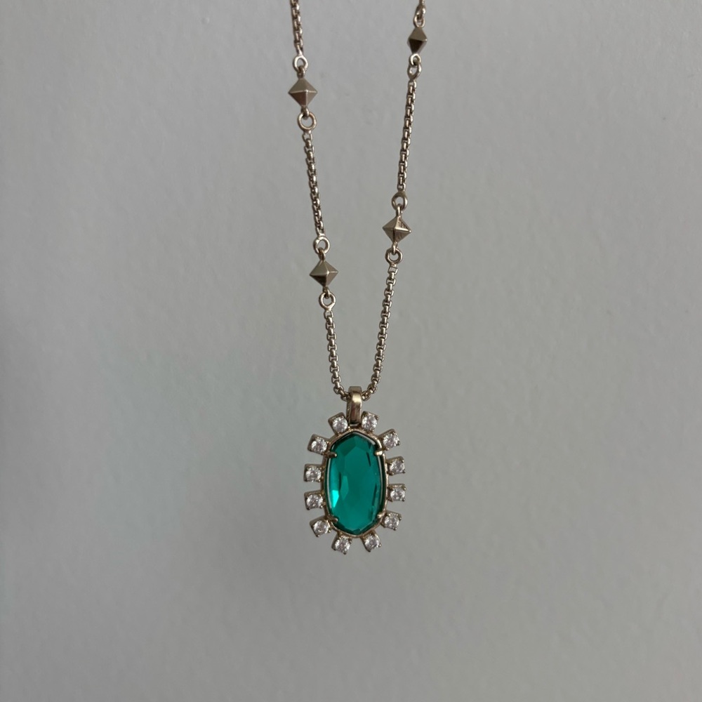 Kendra Scott Necklace